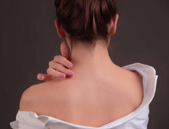 أسباب ظهور الحبوب في الظهر وأسرع علاجات للتخلص منها صورة رقم 5 أسباب ظهور الحبوب في الظهر وأسرع علاجات للتخلص منها صورة رقم 5