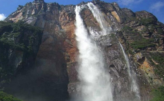 تعرف على شلالات أنجل الشاهقة في فنزويلا صورة رقم 5