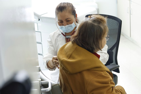 بسبب نقص الممرضات.. مستشفيات في أمريكا تلجأ إلى التطبيقات صورة رقم 5