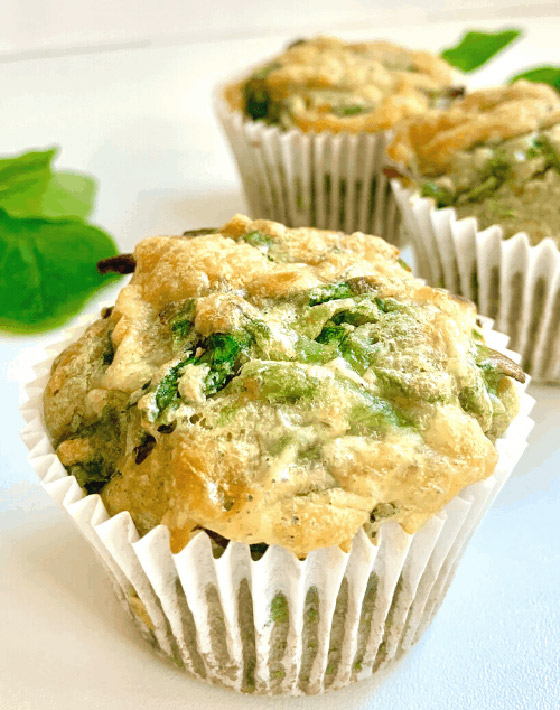 إليكم طريقة تحضير مافن السبانخ والجبن.. بطعم لذيذ ومميز صورة رقم 4