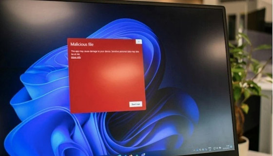 برنامج خطير يستخدم صحفات مزيفة لسرقة كلمات المرور والبيانات البنكية صورة رقم 1