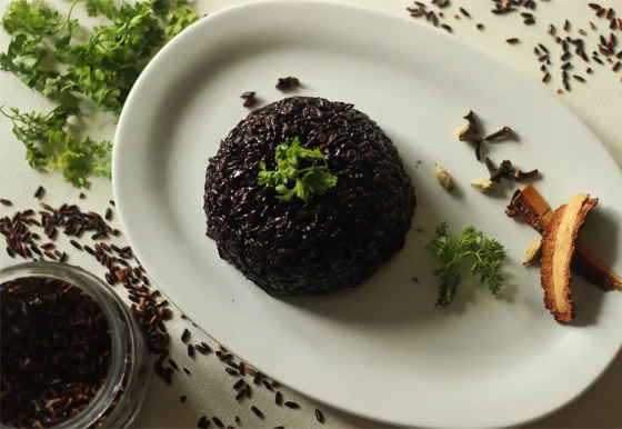 فوائده الصحية رائعة.. هل تعرف النظام الغذائي الأسود؟ صورة رقم 2