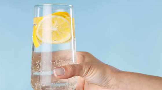 المياه الفوارة لا تضر الأسنان.. لكنها خطيرة بهذه النكهات صورة رقم 5