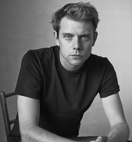 ما لا تعرفونه عن الأيرلندي جوناثان أندرسون.. أفضل مصمم للعام 2023 صورة رقم 14