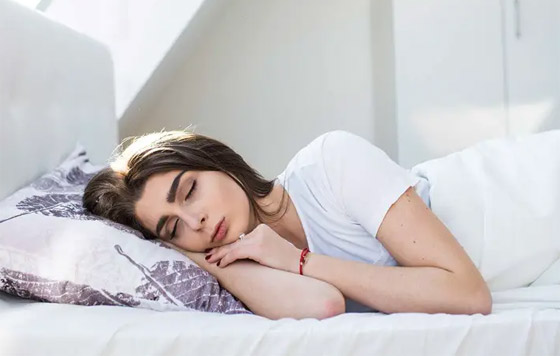 6 علامات تشير إلى وجود أمراض خطيرة وراء تساقط الشعر صورة رقم 3