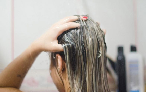 هل سمعت عن غسل الشعر بالبيكنغ صودا؟.. إليك ما نعرفه عنه صورة رقم 4