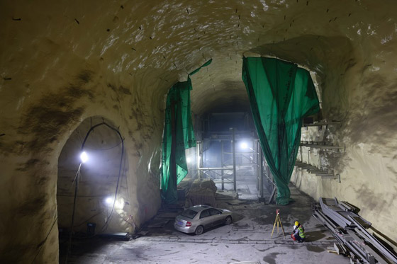 أعمق مختبر تحت الأرض يسعى لحل أكبر لغز في الكون.. ما القصة؟ صورة رقم 11