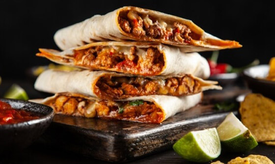 كاساديا الدجاج بالطريقة المكسيكية.. حضروها بهذه الوصفة الشهية! صورة رقم 3