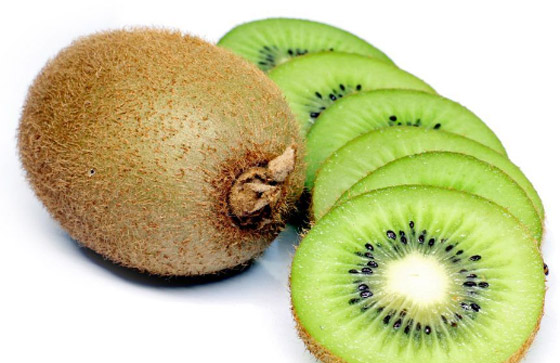 حبتان يومياً كافيتان.. هذه الفاكهة تثريك بفيتامين C صورة رقم 1