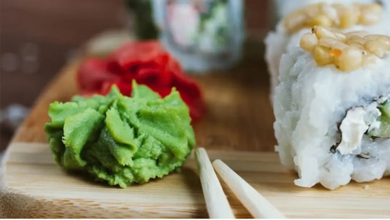 بشرى لمحبي السوشي.. فوائد جمة للوسابي الحار أبرزها تعزيز الذاكرة صورة رقم 6