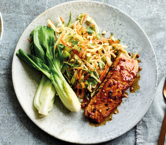 إليكم طريقة تحضير سلمون بالطريقة الآسيوية للرجيم صورة رقم 5