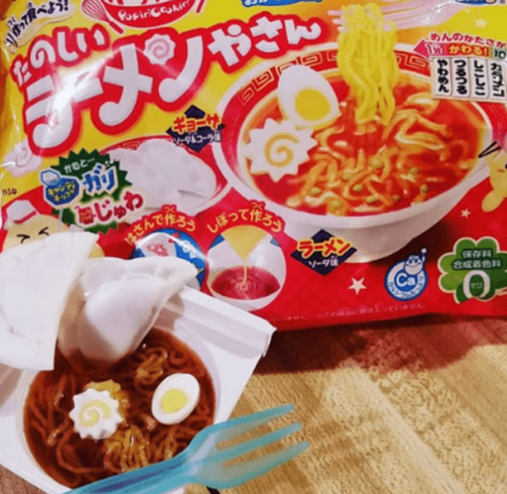 حلوى بطعم شمع الأذن وآيس كريم بالخضار ...أغرب أنواع الحلويات في العالم! صورة رقم 5