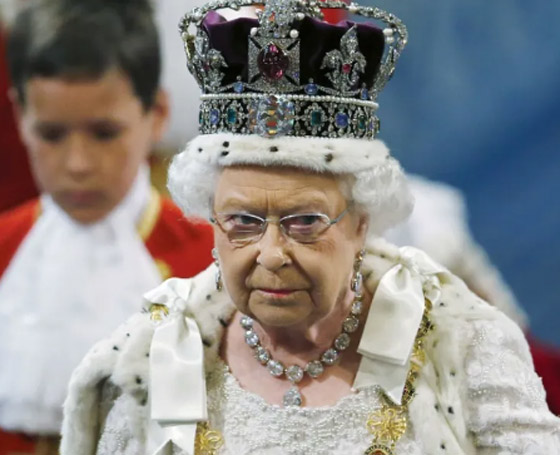 إياك والسؤال عن الملكة إليزابيث،،أشياء احذر أن تفعلها في بريطانيا صورة رقم 4