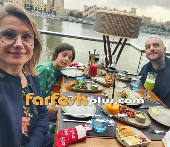 أحمد الفيشاوي مع زوجته وابنه الألماني يحتفلون بشم النسيم في جو عائلي صورة رقم 6