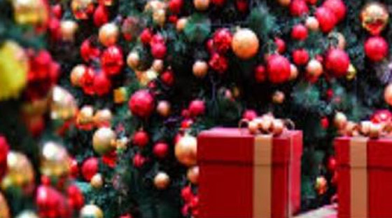 منها الرد على رسائل الأطفال...8 قوانين غريبة لعيد الميلاد حول العالم صورة رقم 2