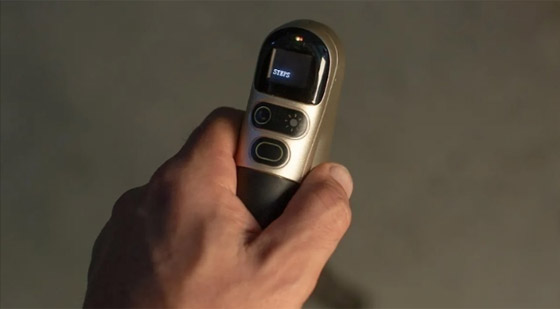 عكازات ذكية تسمح بالمكالمات الهاتفية ومتابعة مستخدميها عند الطوارئ صورة رقم 2