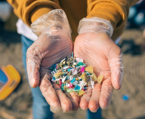 ابتكار مغناطيس يلتقط المواد البلاستيكية الدقيقة في الماء صورة رقم 6