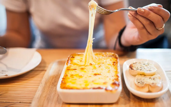 سبب غريب لن تصدقه وراء عشقك للأجبان! صورة رقم 2