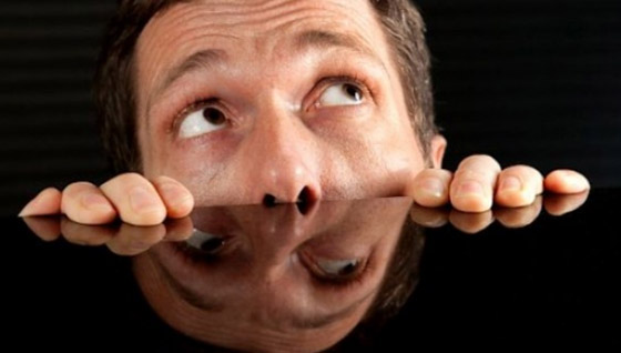 الموت بالمروحة ورقم 4.. مخاوف غريبة يعاني منها سكان بعض البلاد صورة رقم 7