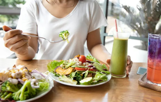 لفقدان الوزن في عام 2024.. هذه أفضل 5 أنظمة غذائية صورة رقم 1