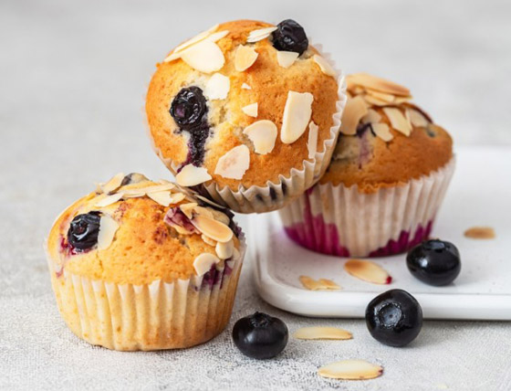 إليكم طريقة تحضير مافن البلوبيري واللوز بمذاق طازج وطيب صورة رقم 1