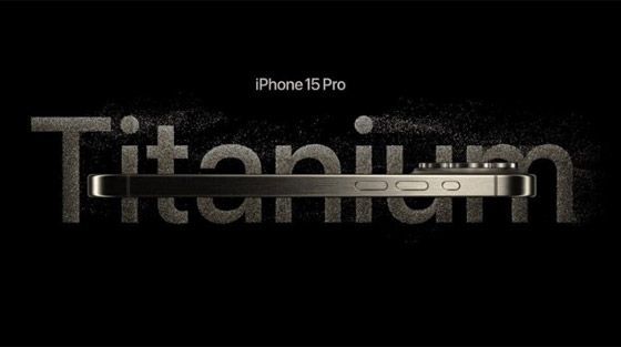 صور تظهر عيباً في الزجاج الخلفي لآي فون 15 برو صورة رقم 1