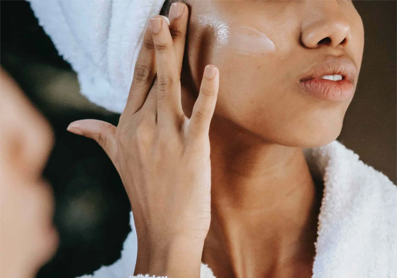 خطأ يجب تجنبه أثناء استخدام مرطب البشرة.. ما هو؟ صورة رقم 6