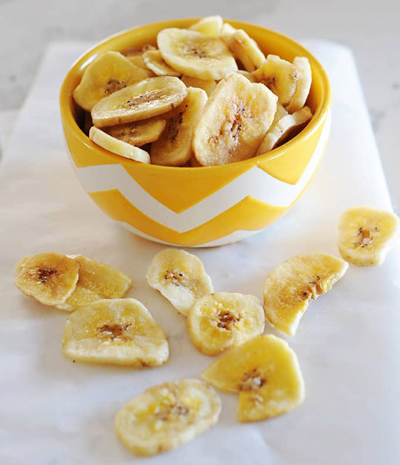 إليكم طريقة تحضير شيبس الموز الصحي.. سهل وطعمه رائع صورة رقم 3
