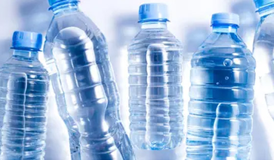 نشتريها كلنا.. دراسة تفجر معلومة صادمة حول زجاجات المياه صورة رقم 4