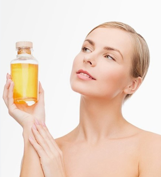 هذا ما يحدث لبشرتك عند تنظيفها بالزيت صورة رقم 4