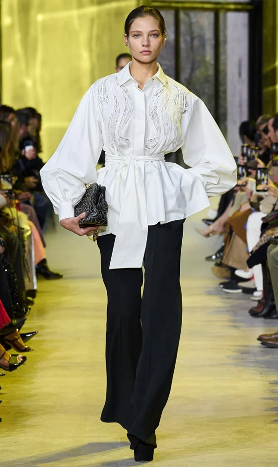 بالصور: 7 حيل موضة تخفي البطن البارز بملابس شتاء 2024 صورة رقم 2