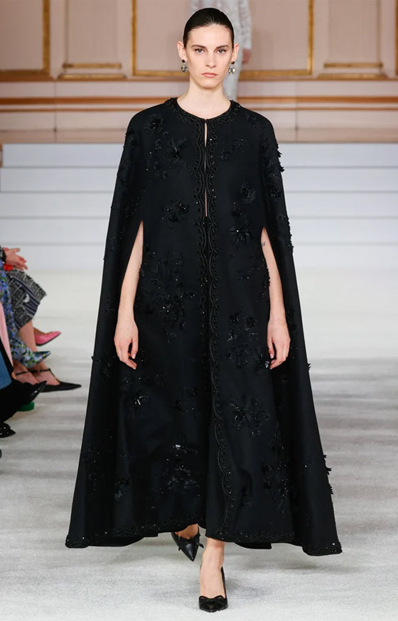 بالصور: 7 حيل موضة تخفي البطن البارز بملابس شتاء 2024 صورة رقم 7