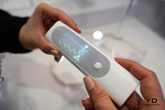 طبيب متنقل.. أول منظار متعدد لإجراء فحص طبي شامل من المنزل (فيديو وصور) صورة رقم 4