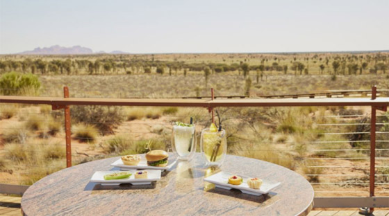 أحدها يطلب من الزبائن خلع الحذاء.. 9 من أغرب المطاعم حول العالم (صور) صورة رقم 6