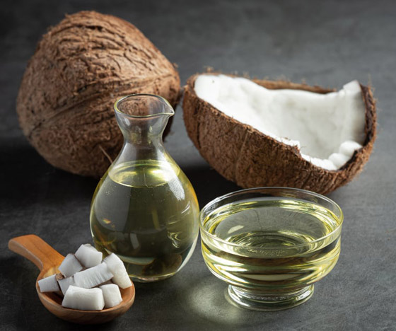 زيت أم حليب جوز الهند: أيهما أفضل لشعر الصحي؟ صورة رقم 2