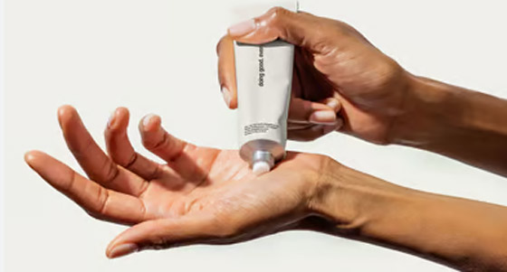 عادات تسرع شيخوخة اليدين.. تجنبيها! صورة رقم 7