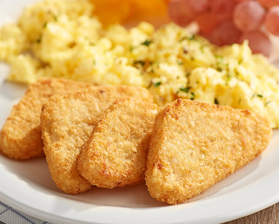 إليكم طريقة تحضير بطاطس هاش براونز بالجبنة صورة رقم 8