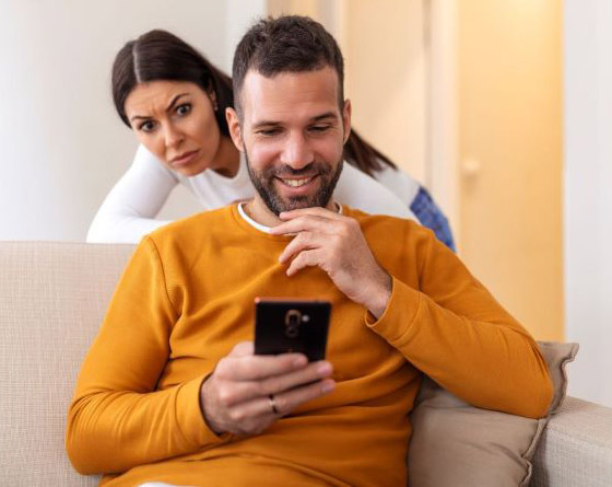 الأسباب التي قد تجعل كل برج يميل إلى الخيانة في العلاقة صورة رقم 3 الأسباب التي قد تجعل كل برج يميل إلى الخيانة في العلاقة صورة رقم 3