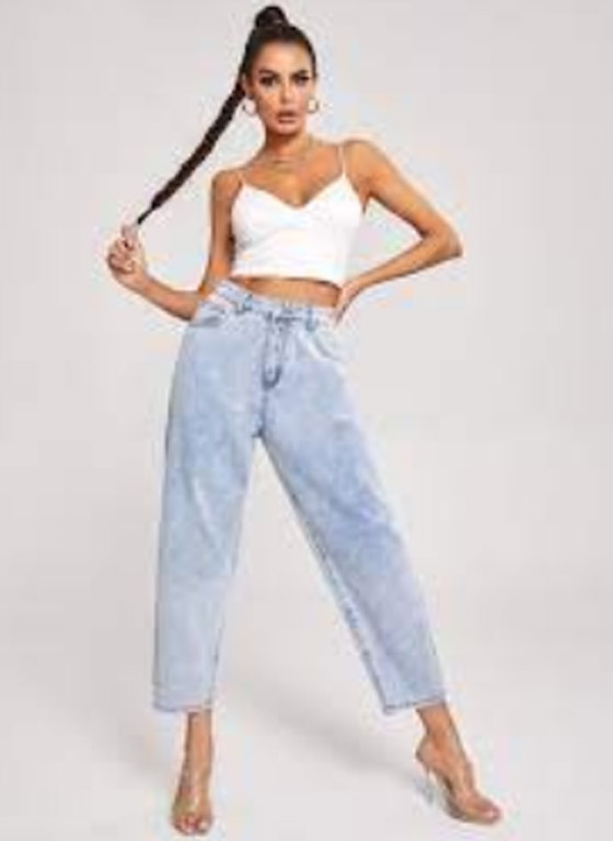 الجينز القصير يتربع على عرش الموضة النسائية صورة رقم 4