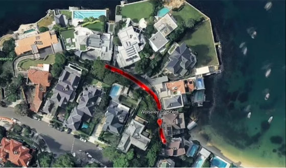 لص أسترالي يسرق سيارة أمام أعين الشرطة! صورة رقم 2