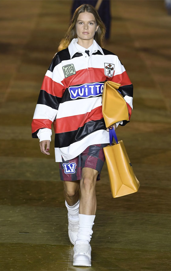 فيديو وصور: حقيبة طعام لدار أزياء فاخرة فاق ثمنها 3000 دولار! صورة رقم 3