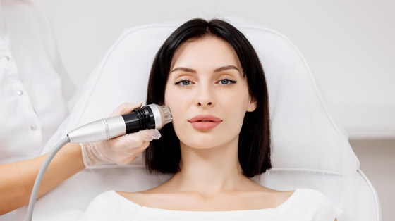 5 علاجات جمالية.. تحظى برواج في عام 2024 صورة رقم 3