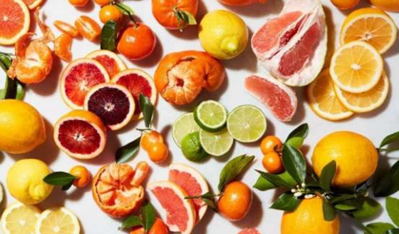 تناول الحمضيات بعد الطعام مباشرة قد يكون مضراً.. تعرَّف على الأسباب صورة رقم 2
