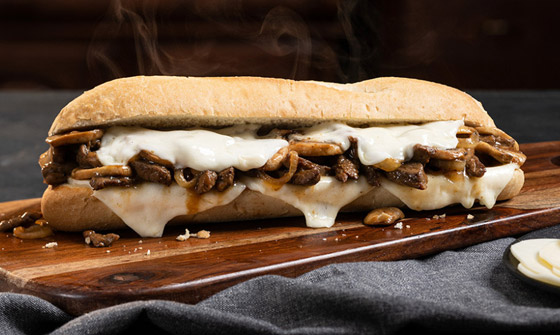 إليكم طريقة تحضير ساندويتش الـ(فيليه تشيز ستيك).. نكهات ولا أشهى صورة رقم 3