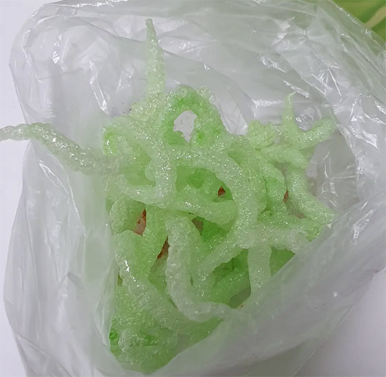 صيحة غريبة تجتاح كوريا الجنوبية.. قلي أعواد أسنان وأكلها! صورة رقم 4