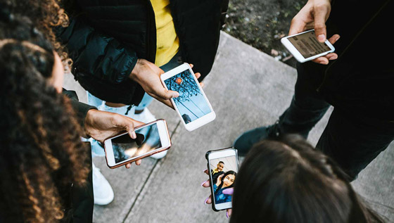 أكثر من 5 مليارات يستخدمون وسائل التواصل الاجتماعي صورة رقم 3