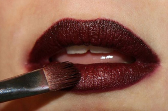 خبيرة: أخطاء مكياج شائعة قد تزيد من شيخوخة وجهك صورة رقم 4