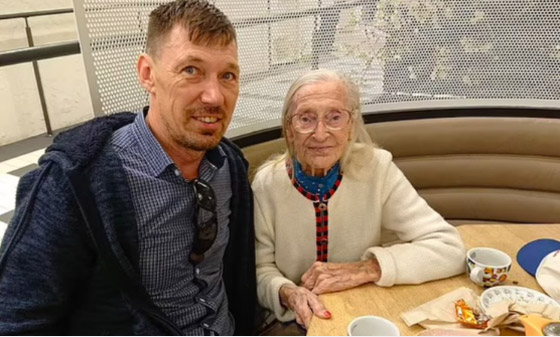 علاقة حب صادمة بين أربعيني ومسنة عمرها 103 أعوام صورة رقم 3