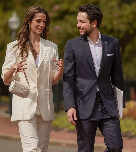 ولي العهد الأردني والأميرة رجوة ينتظران مولودهما الأول بعد سنة على زواجهما صورة رقم 11 ولي العهد الأردني والأميرة رجوة ينتظران مولودهما الأول بعد سنة على زواجهما صورة رقم 11