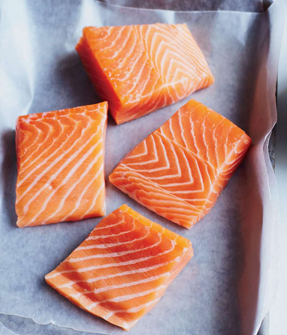 لتفادي الشيب المبكر.. إليكم هذه الأطعمة الـ8 المثالية صورة رقم 4